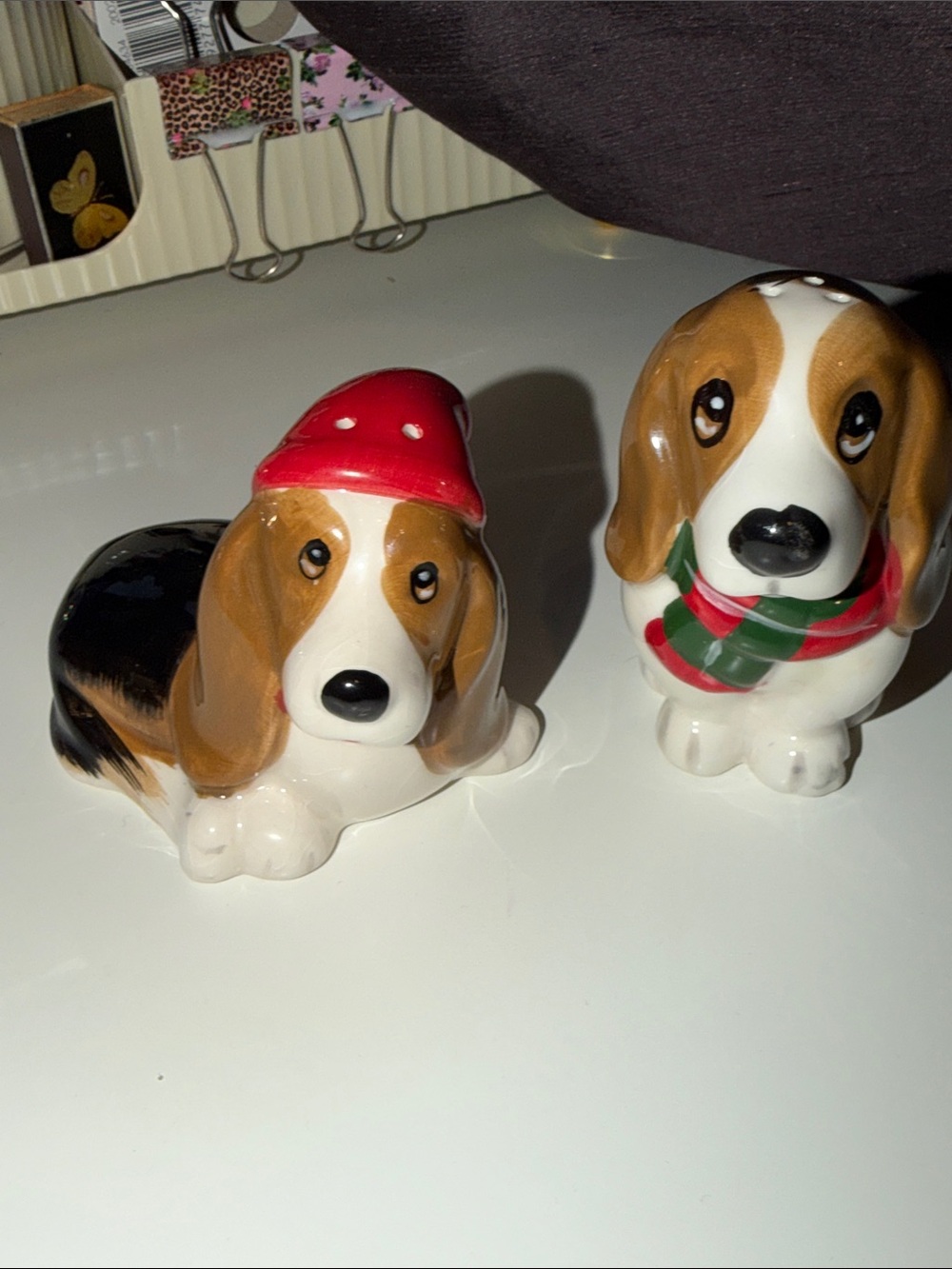Basset Hound Dog Christmas Salt and Pepper Shakers Set